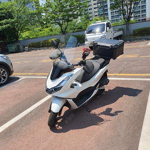 (대구)pcx125 abs 21년식 팝니다(배달셋팅)