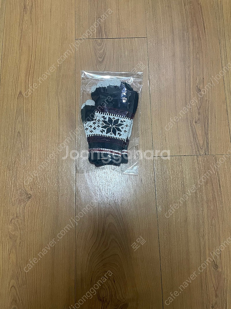 장갑 판매합니다. 스마트폰 터치 기능--0