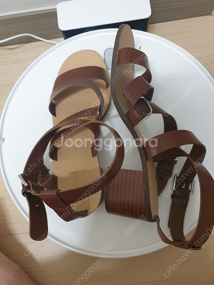 스트랩 통굽 샌들--0