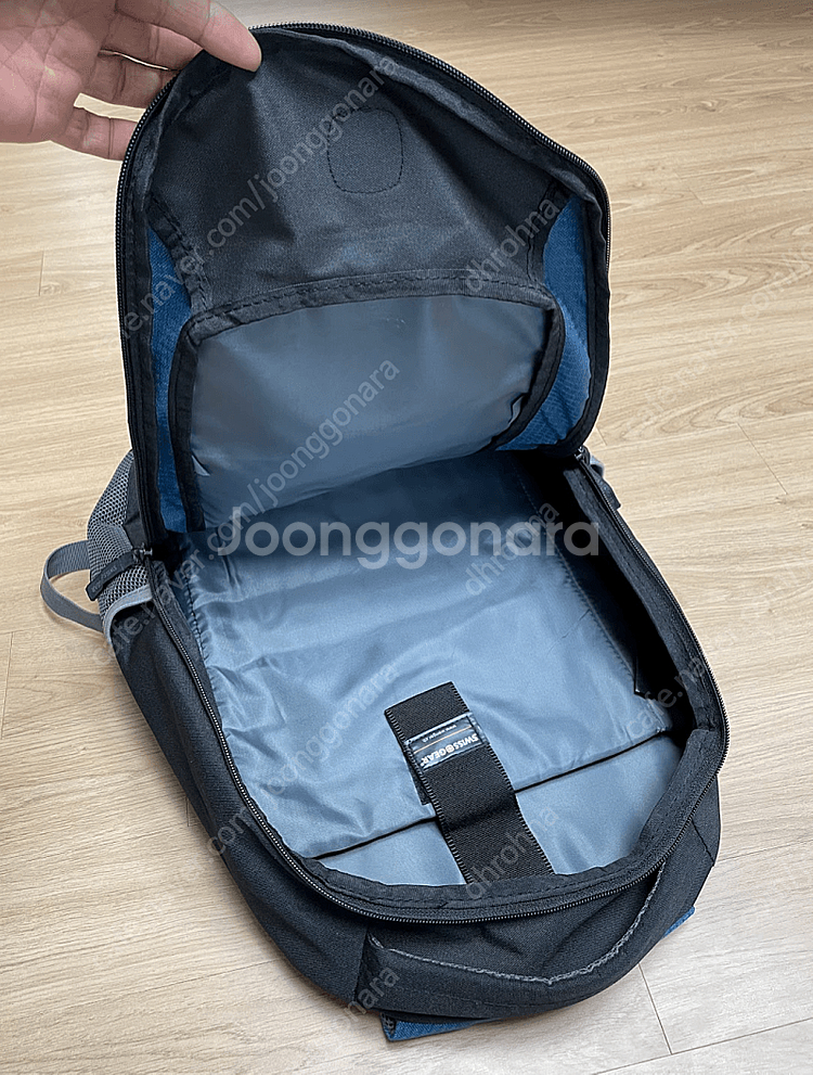 스위스기어 SWISSGEAR 백팩 노트북가방 팝니다.--3