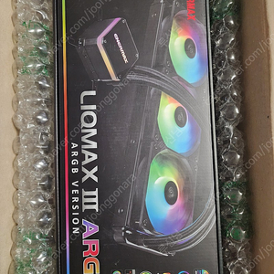 에너맥스 LIQMAX3 ARGB 360 수랭쿨러 새제품 팝니다.