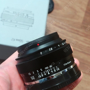 소니 FE, E마운트 TT아티산 50mm F2 랜즈 > 5.5만