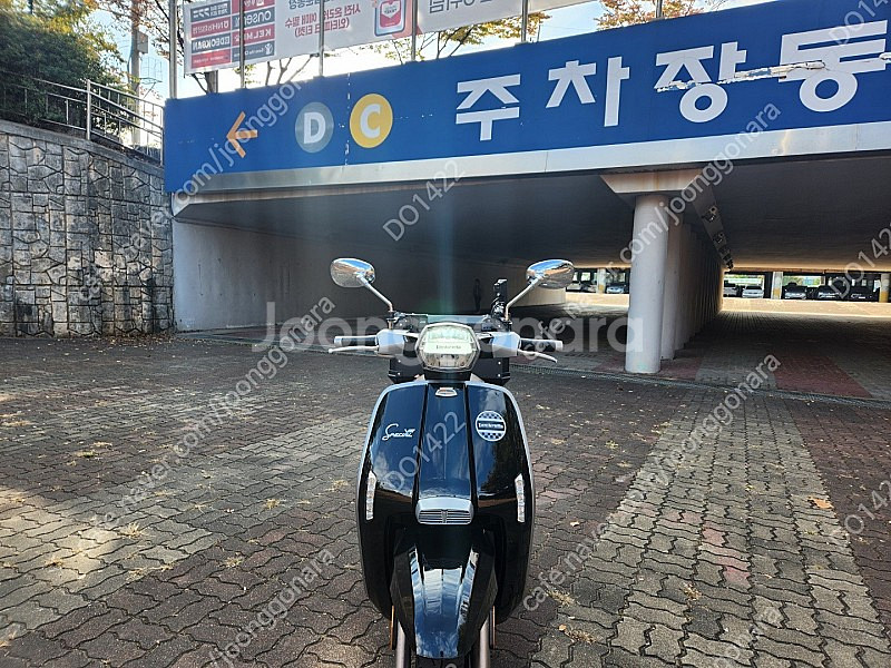 2019년형 람브레타125 생활튜닝 바이크 판매합니다.--1