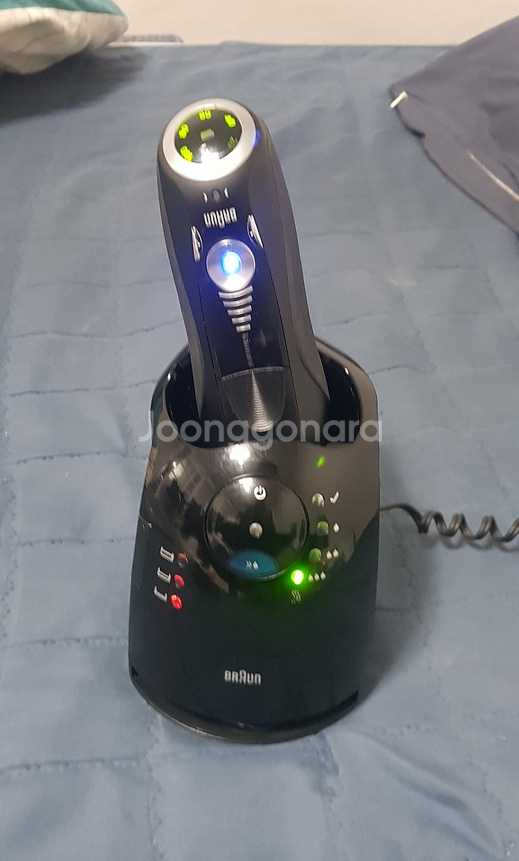 선착순판매, 브라운 전기면도기 시리즈7 (본체+세척스테--3