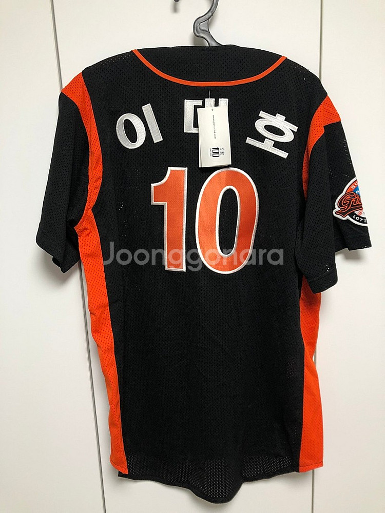 롯데 자이언츠 유니폼 새제품 사이즈100 이대호 마킹--8