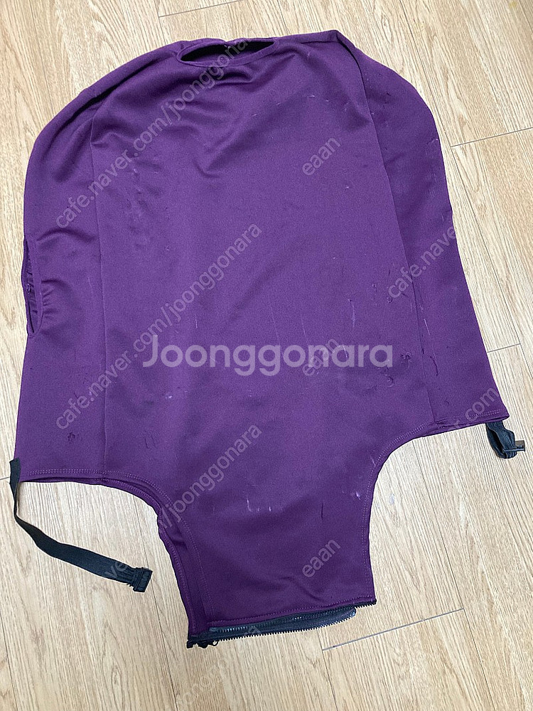 브롬톤 하드케이스 캐리어 프레지던트 4휠 판매합니다.--7