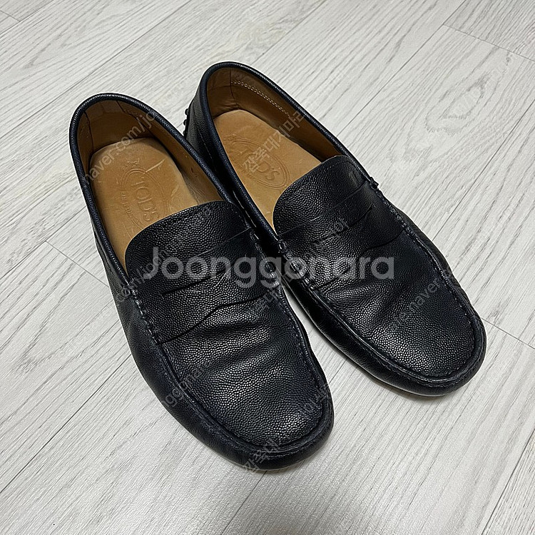 토즈 남성 드라이빙 로퍼 팝니다 255-260--0