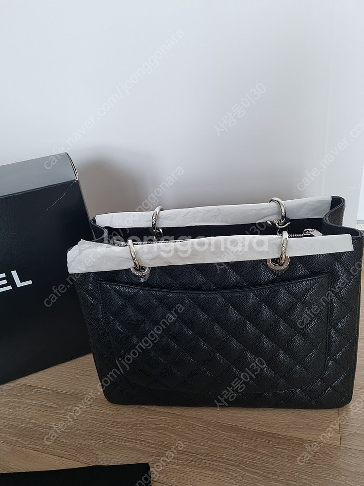 샤넬그랜드샤핑 은장 새상품--1