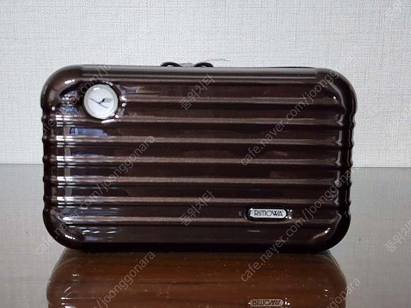 리모와 여행용 파우치 이미지