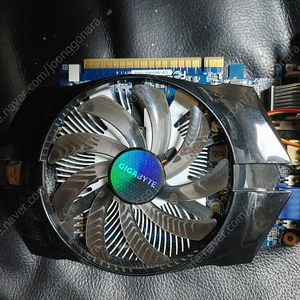 GTX650 입니다. (GV-N6500C-1GI) 그래픽 카드