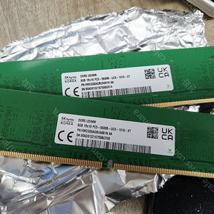 하이닉스 DDR5 8GB 5600 A다이 2개 (총 16기가)팝니다.