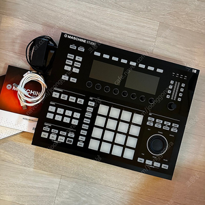 NI MASCHINE STUDIO BLACK 머신 스튜디오