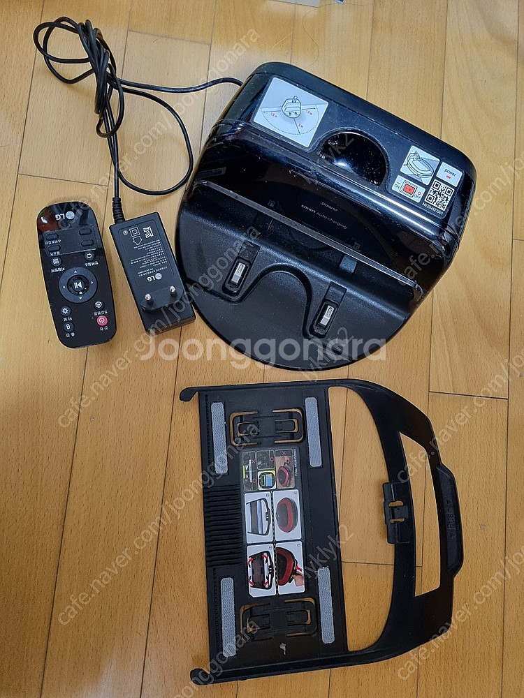 LG로봇청소기 MEZ64527001 충전기 외 부품 착...--0