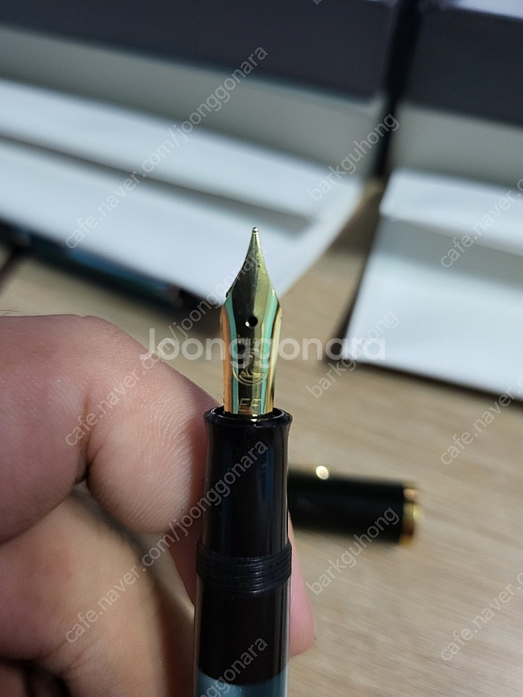 펠리칸 m200 그린마블 알리 3구 빨강파우치--0