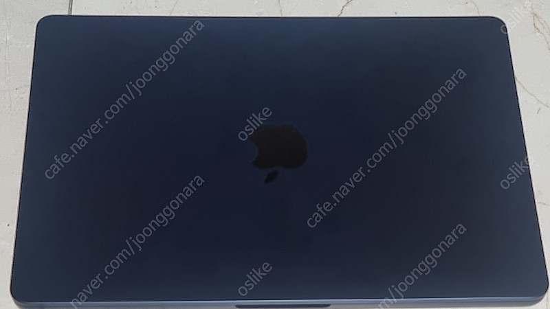 M2 맥북에어 10코어 16g 512gb 미드나이트 색상 판매합니다.(상태S급)--1