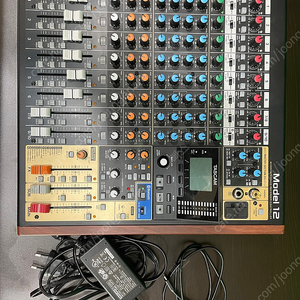 tascam model 12 팝니다.