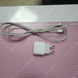 아이폰 20W 고속충전 2미터 애플 라이트닝 - USB C