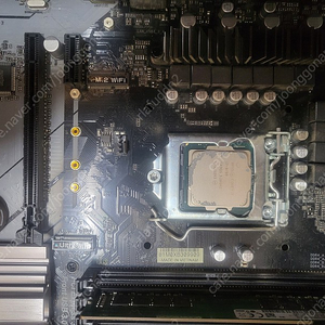 i7 8700 + z370 pc 반본체 판매