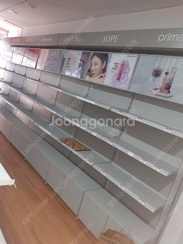 문구진얼장과화장품장--1