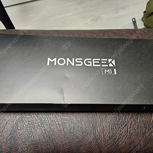 몬스긱 m1 (﻿monsgeek m1) 판매합니다.