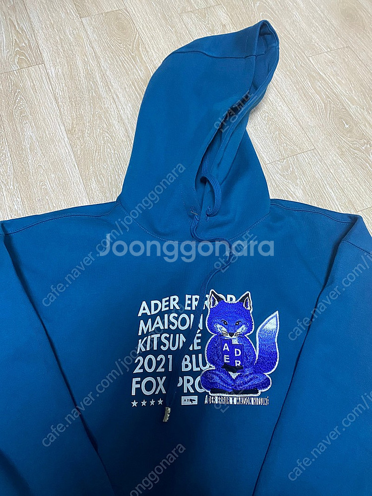 메종키츠네x아더에러 후드티 택만땐 세제품 판매합니다.--3