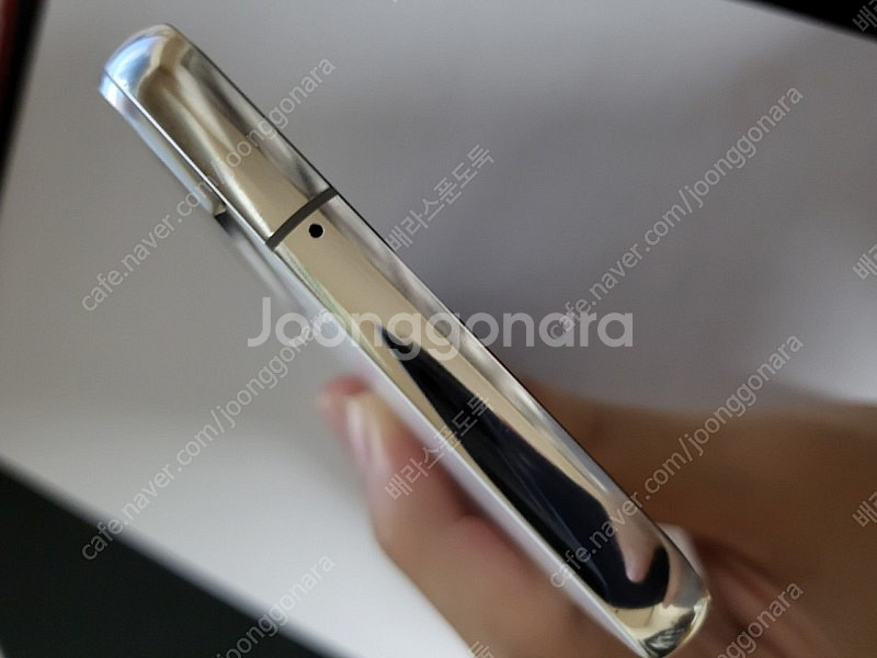 22플러스 256G 화이트 A급--2