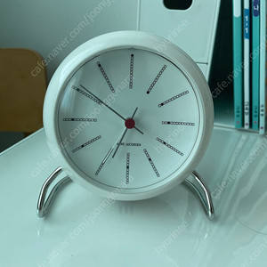 아르네야콥센 탁상시계 뱅커스 인테리어시계