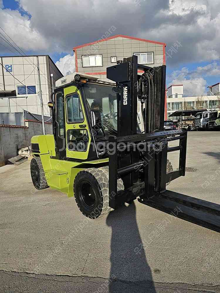 올바라시된 클라크 C70D 2500시간 사용 디젤지게차...--3