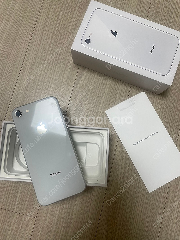 아이폰8 64g 화이트--1