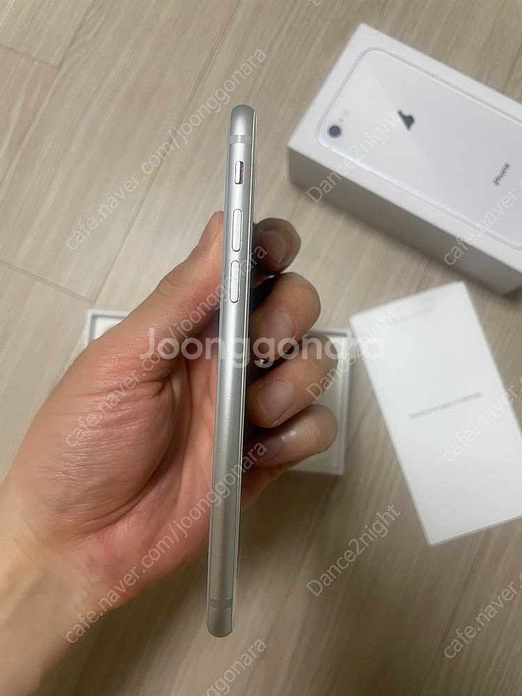 아이폰8 64g 화이트--4