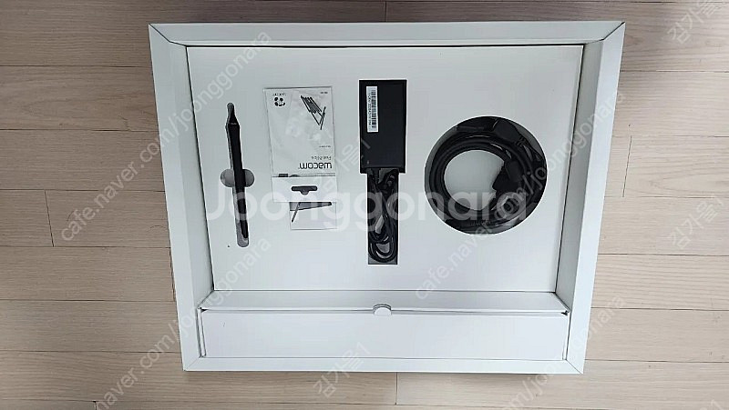 와콤 신티크 16 DTK-1660 풀박스ㅡ가격인하--4