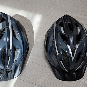 자전거 헬멧 2개