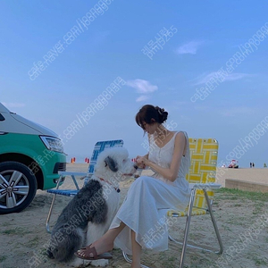 스키니피그 white beach dress 판매합니다. 완전 새상품