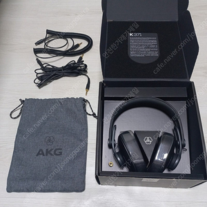 AKG K371 헤드폰 판매합니다.
