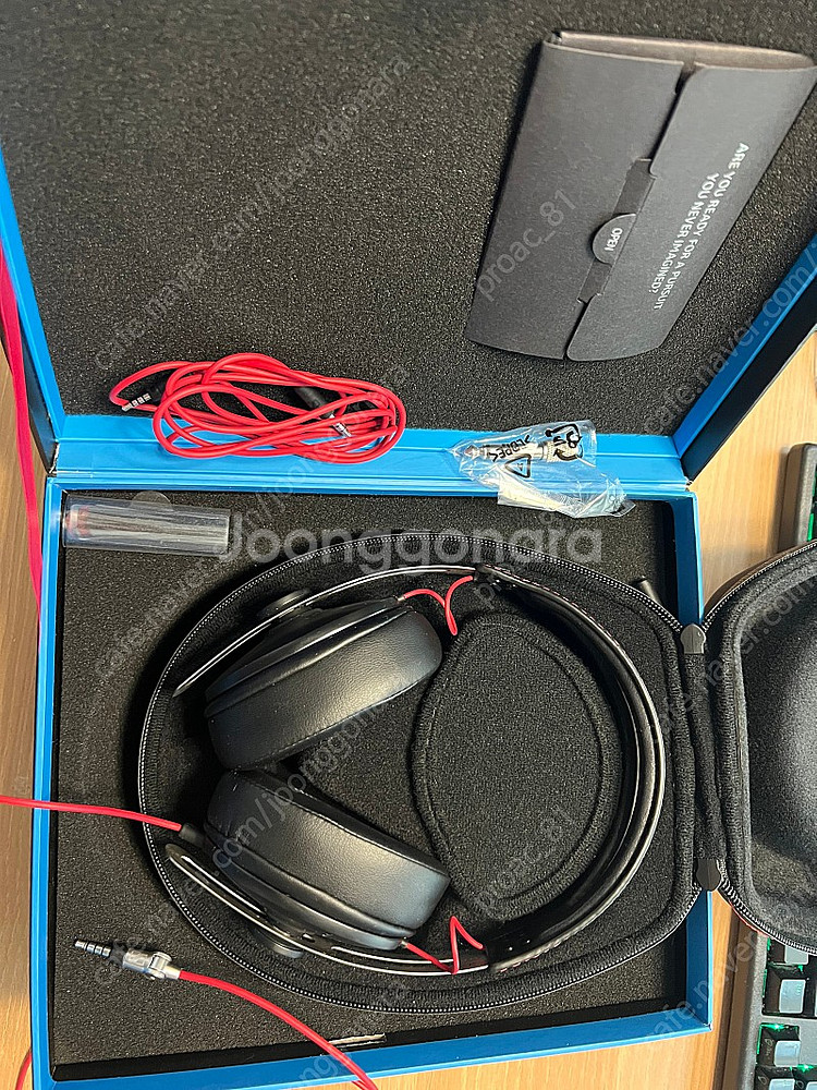 젠하이저 모멘텀 1 오버이어 헤드폰--1