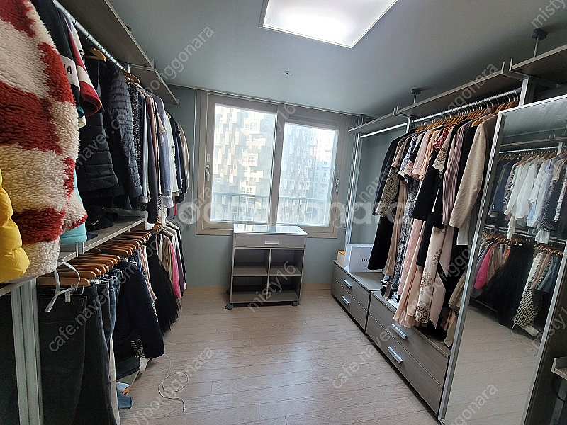 드레스룸 시스템행거 판매합니다.--0