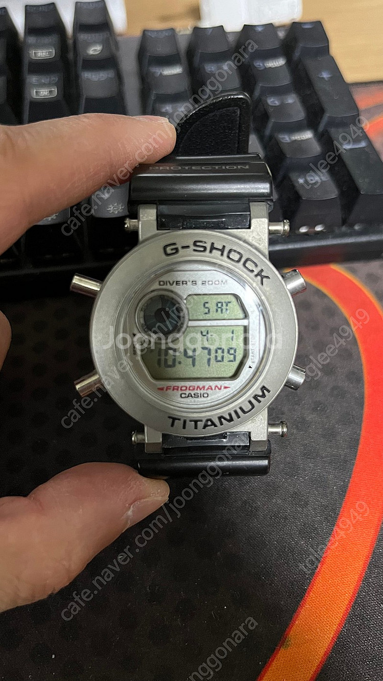 지샥 DW-8200 네이비앤카키 모듈 팝니다.--0