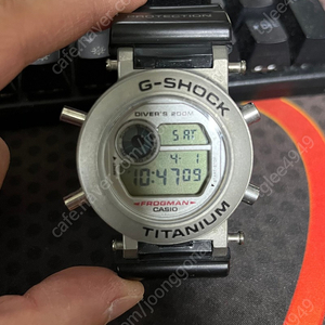 지샥 DW-8200 네이비앤카키 모듈 팝니다.