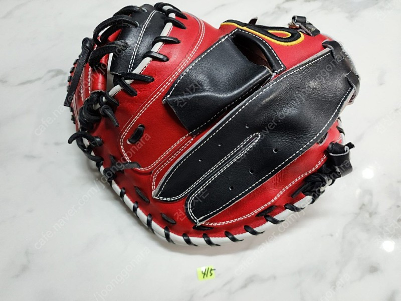 원에이티 C-60 포수미트 팝니다.--2