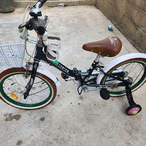 삼천리 탐탐 18인치 자전거 진녹색 판매합니다.