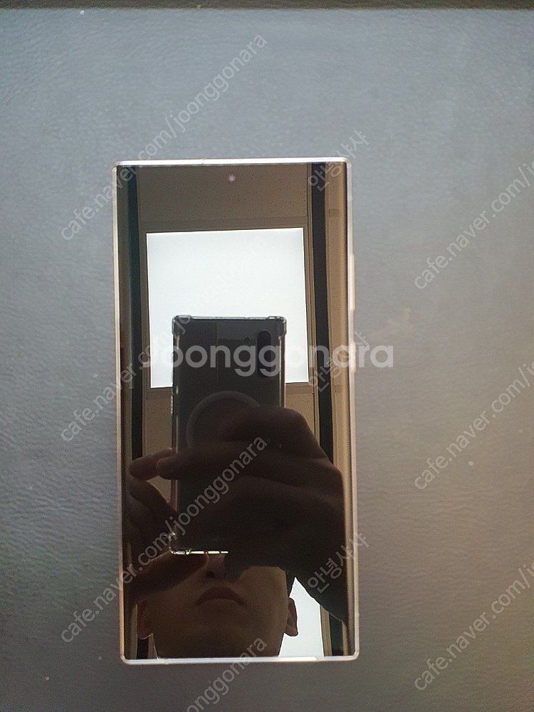 갤럭시s23울트라 512gb 크림 판매합니다 (유심기변/신품급/풀박스)--1