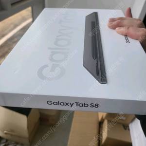 미개봉 ﻿Galaxy Tab S8 / SM-X700NZAAKOO 팝니다.