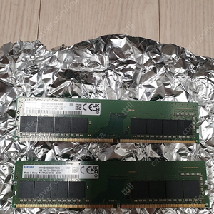 삼성 램RAM DDR4-3200 16GBX2 팝니다