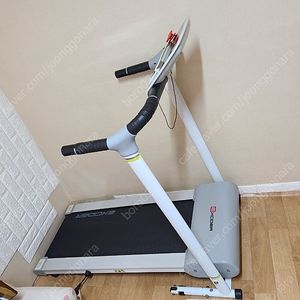 전동 런닝머신 7만원 팝니다.