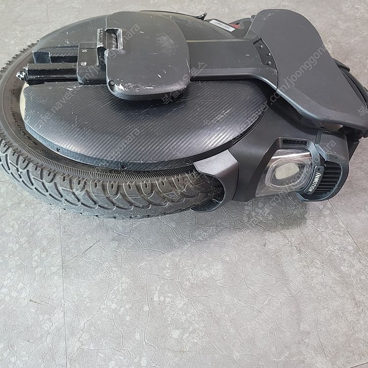 인모션V11 4.0 서스펜션 전동휠 중고 판매합니다--3