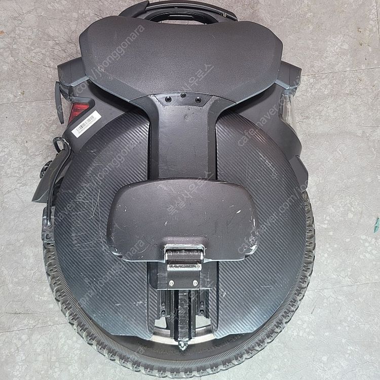 인모션V11 4.0 서스펜션 전동휠 중고 판매합니다--4