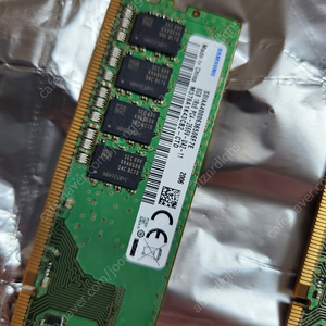 삼성 ddr4 8g 21300 2장 팝니다.