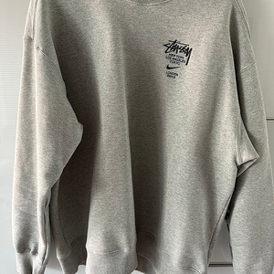 [판매중] [L] 나이키 X 스투시 NRG ZR 플리스 크루넥 헤더 그레이(아시아 ver.) NIKE X STUSSY NRG ZR FLEECE CREWNECK HEATHER GRE