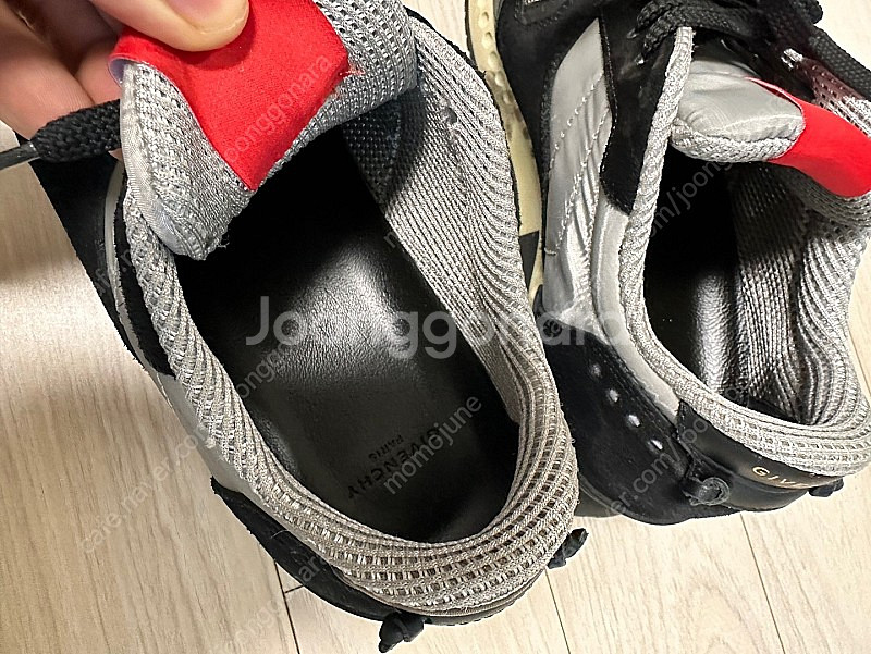 지방시 스니커즈 39 사이즈--1