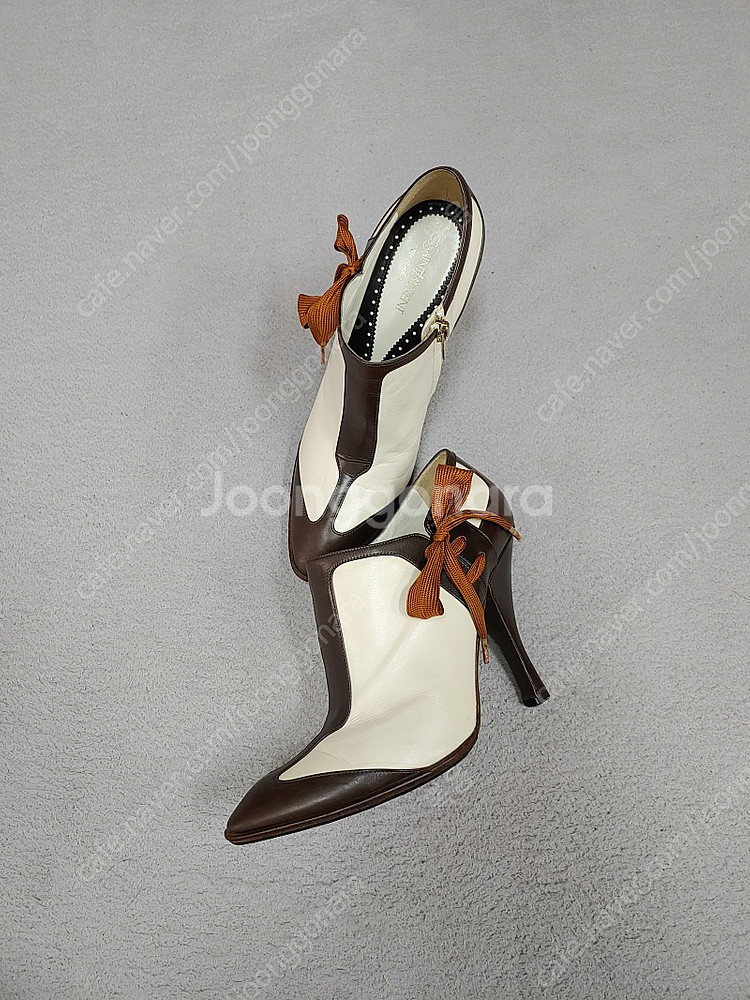 (정품) 생로랑 레이스업 힐 / 디자이너 톰포드 / 샤넬 페라가모 / 38 ( 245 ~ 250)--4